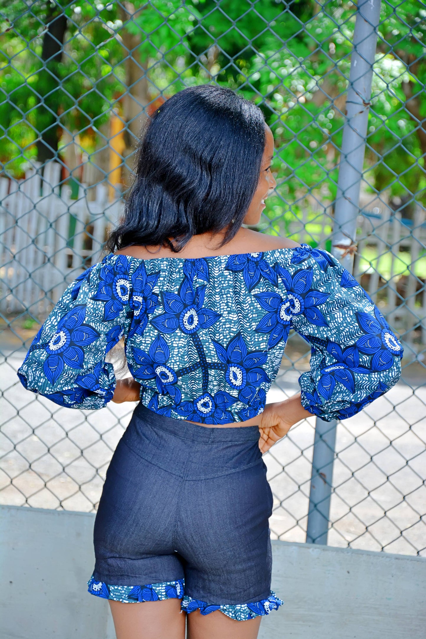 ENSENBLE CORSAGE EN PAGNE AVEC UN SHORT EN JEAN - ADJOVIMARK