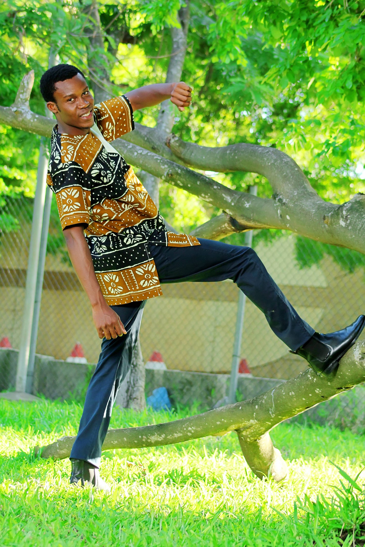 ENSEMBLE COSTUME HOMME MOTIF ETHNIQUE - ADJOVIMARK