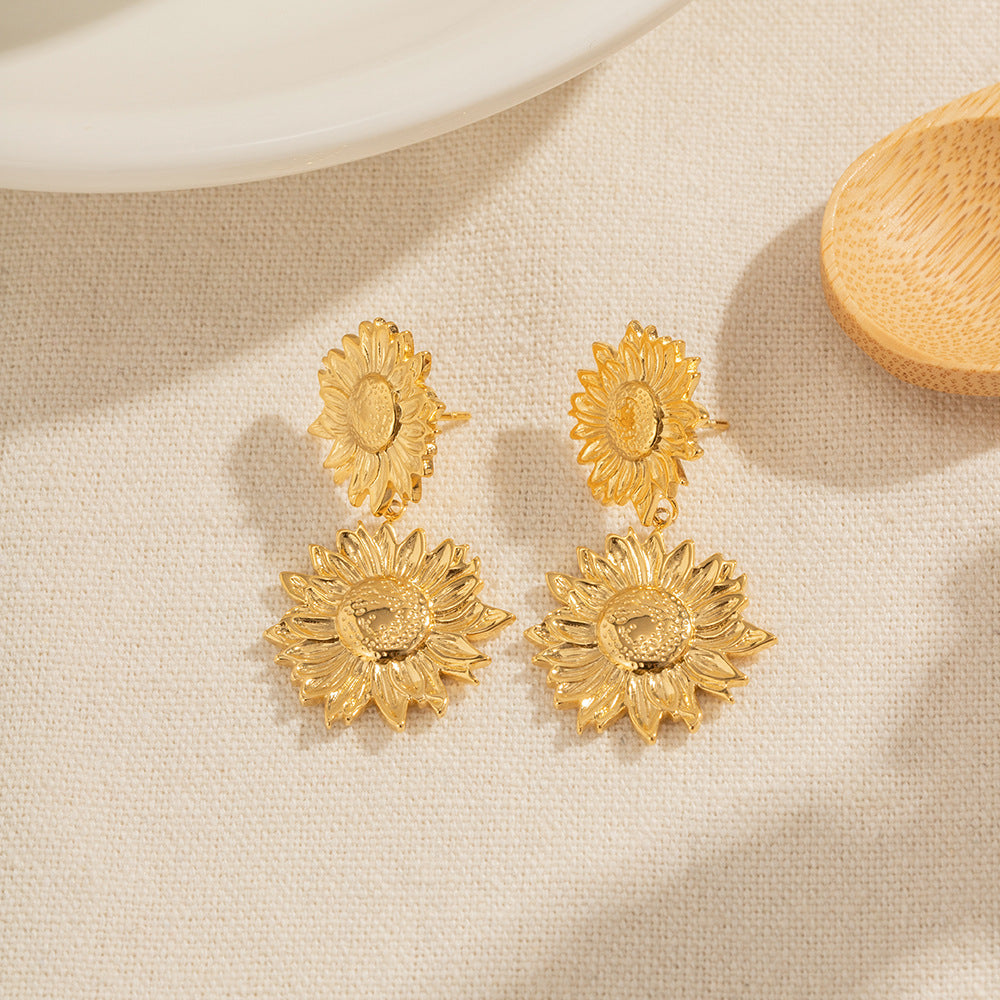 Gold Earrings Vintage Metal Sunflower - ADJOVIMARK