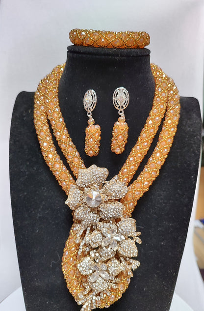 ENSEMBLE DE BIJOUX  ADJOPERLE - ADJOVIMARK