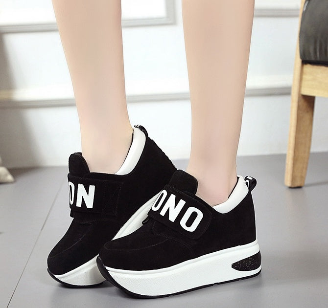 Increased Velcro casual sports shoes female Korean version of the wild letter thick bottom wedge - ADJOVIMARK
