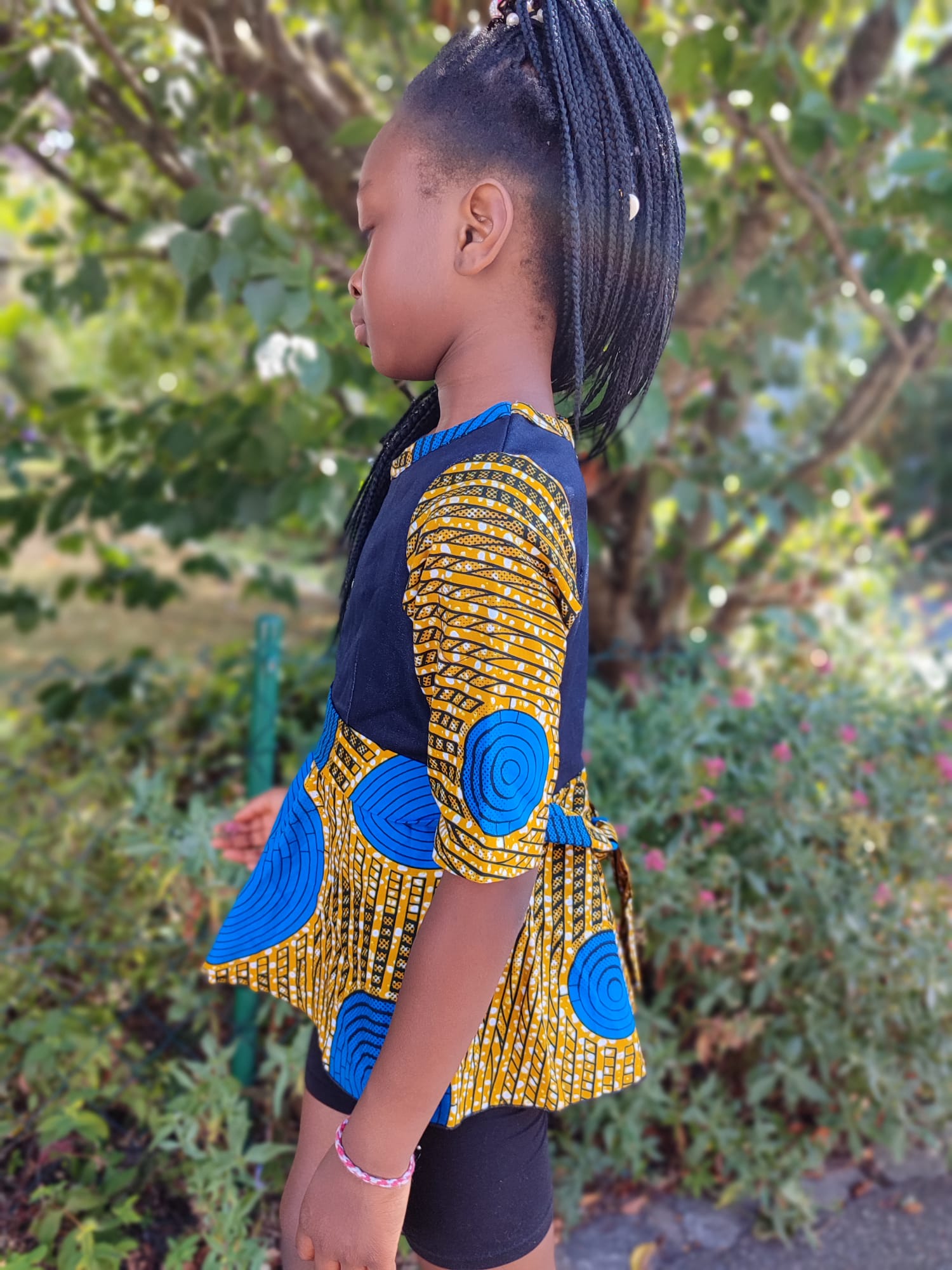 BEL CORSAGE POUR FILLE - ADJOVIMARK