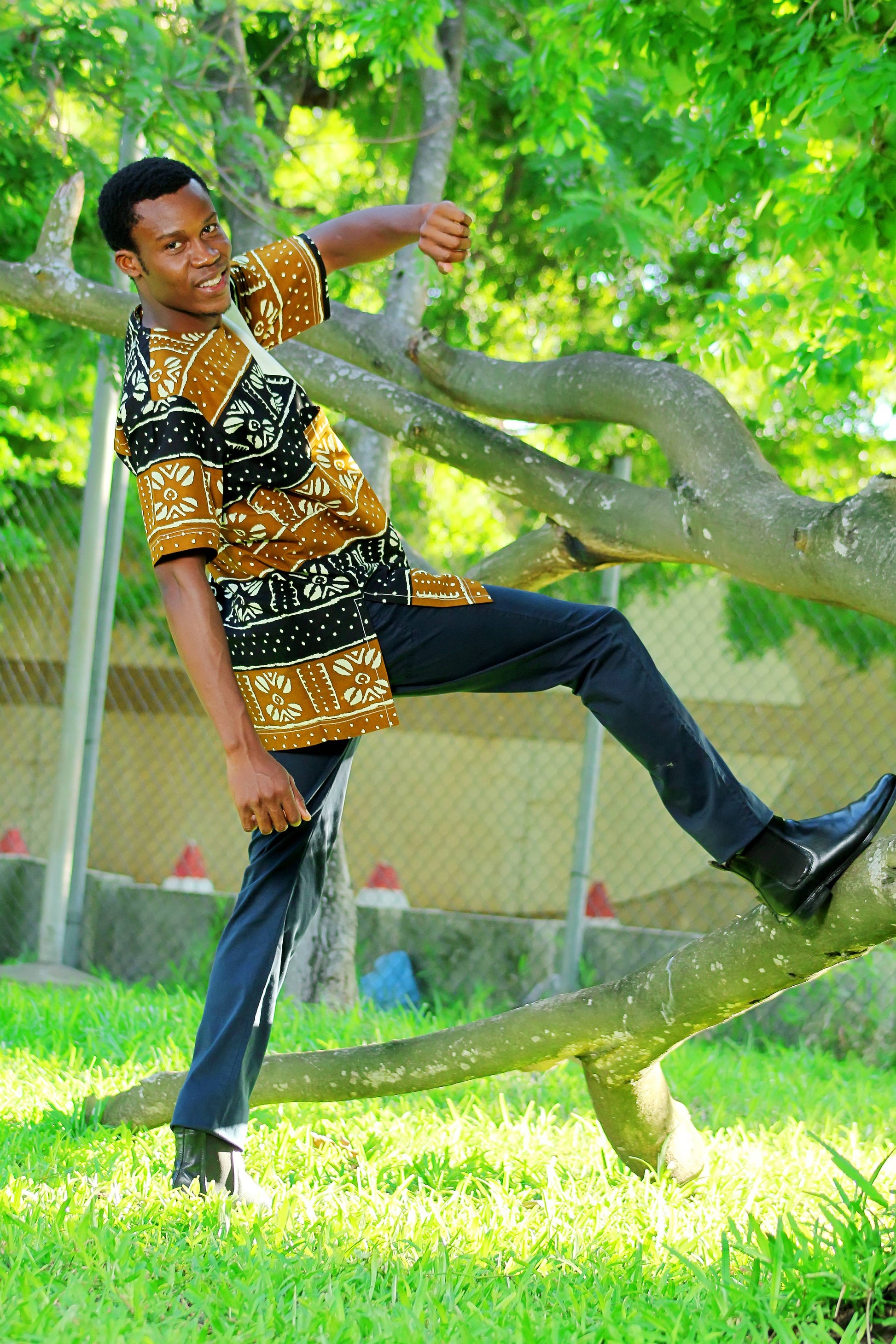 ENSEMBLE  COSTUME HOMME  MOTIF ETHNIQUE - ADJOVIMARK